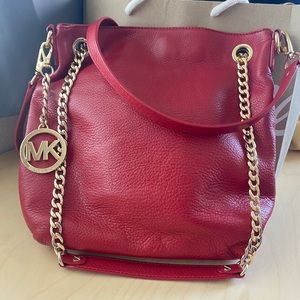 💋SOLD💋 Michael Kors Red Crossbody + Shoulder Bag
